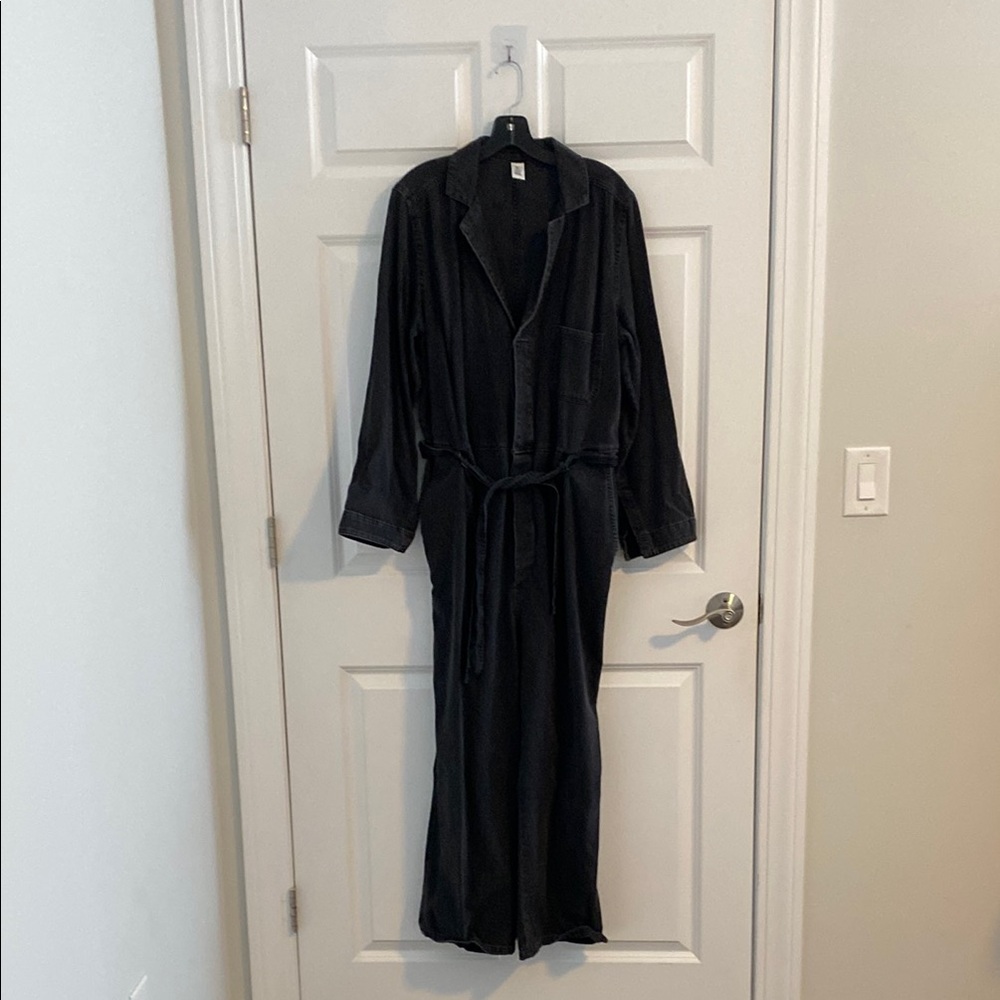 EUC H&M Black Long-Sleeve Denim Belted Jumpsuit L